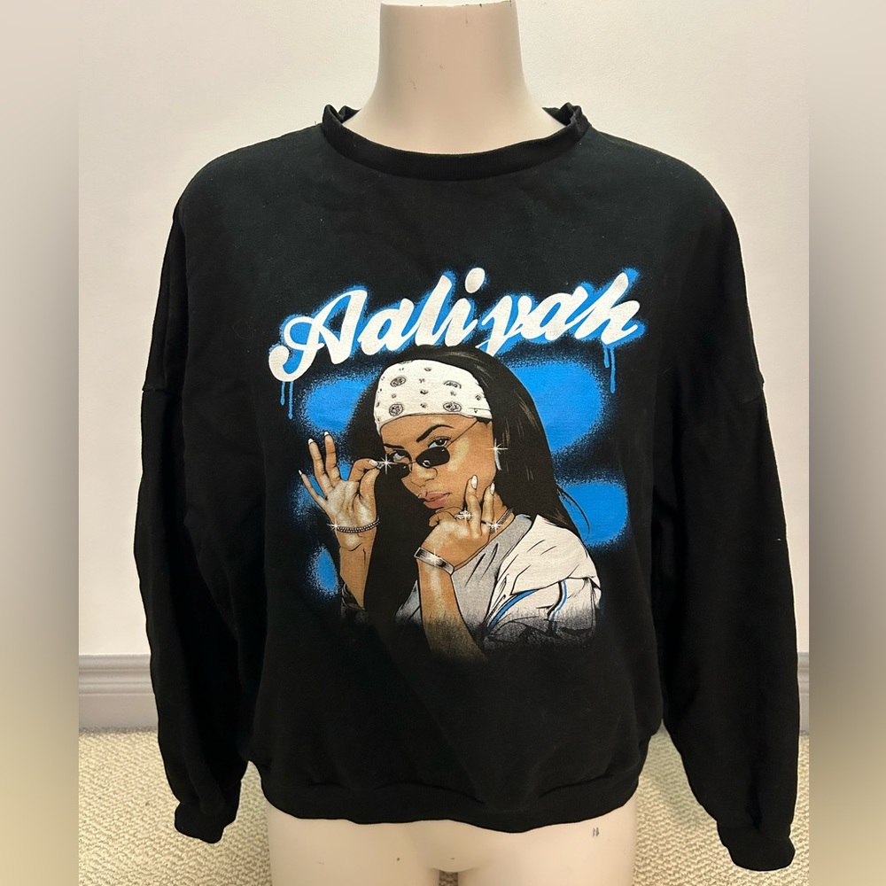 2/$30⚡️- SWEATER | Women’s Aaliyah sweater size medium